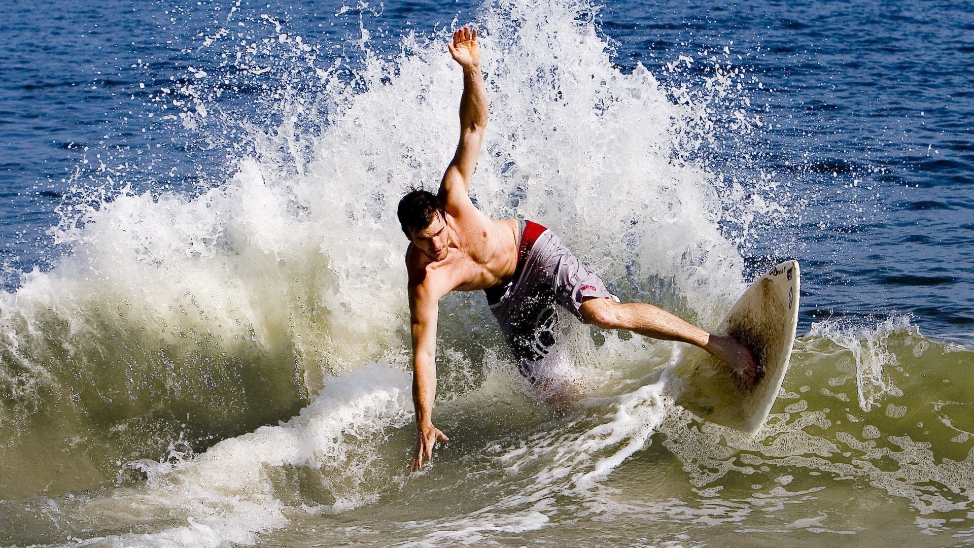 _篮网队全线发力，战绩火箭般提升_，篮网队篮球